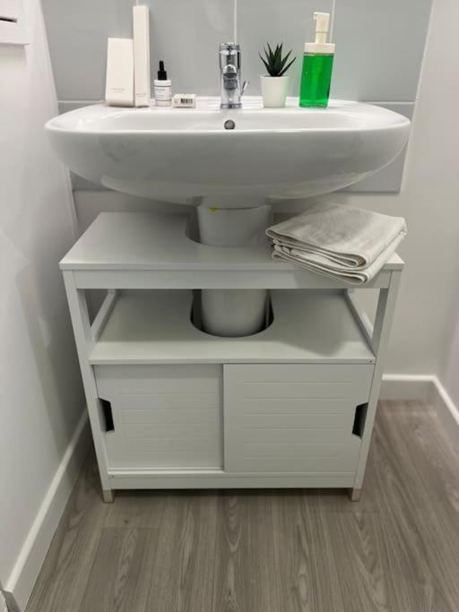 F3 Cozy Avec Balcon Proche De Paris Et Aeroport Cdg Appartement *